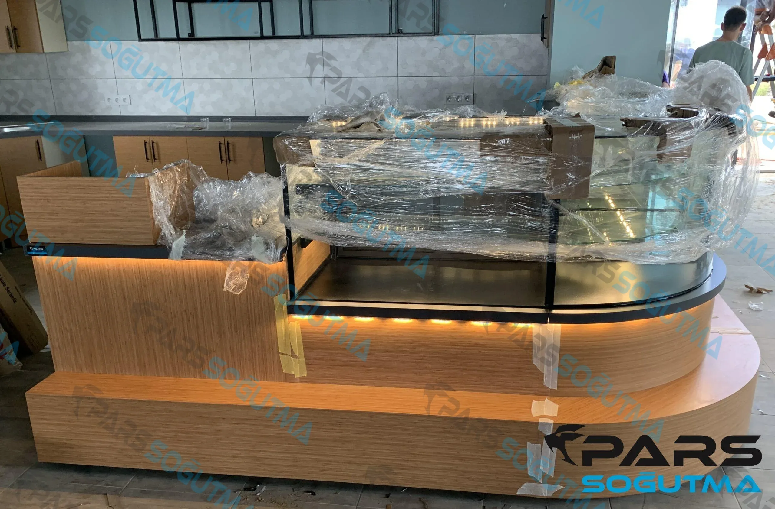 Kafe Restoran Teşhir Dolabı ürün görseli 5 - Pars Soğutma