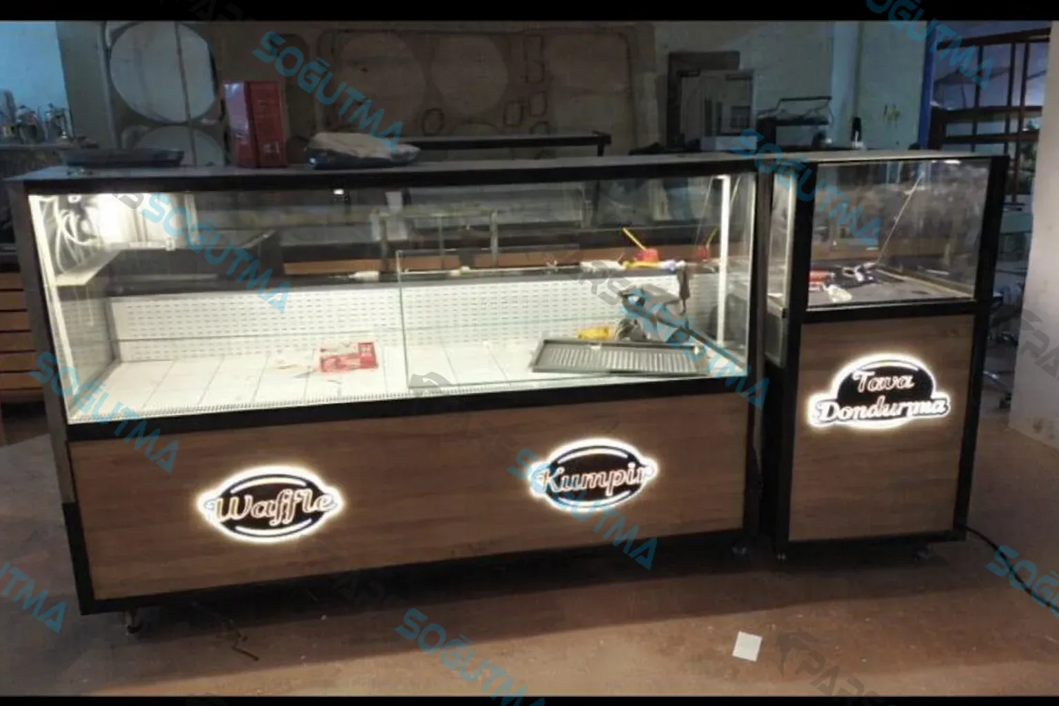 Kumpir Waffle Dolabı ürün görseli 2 - Pars Soğutma
