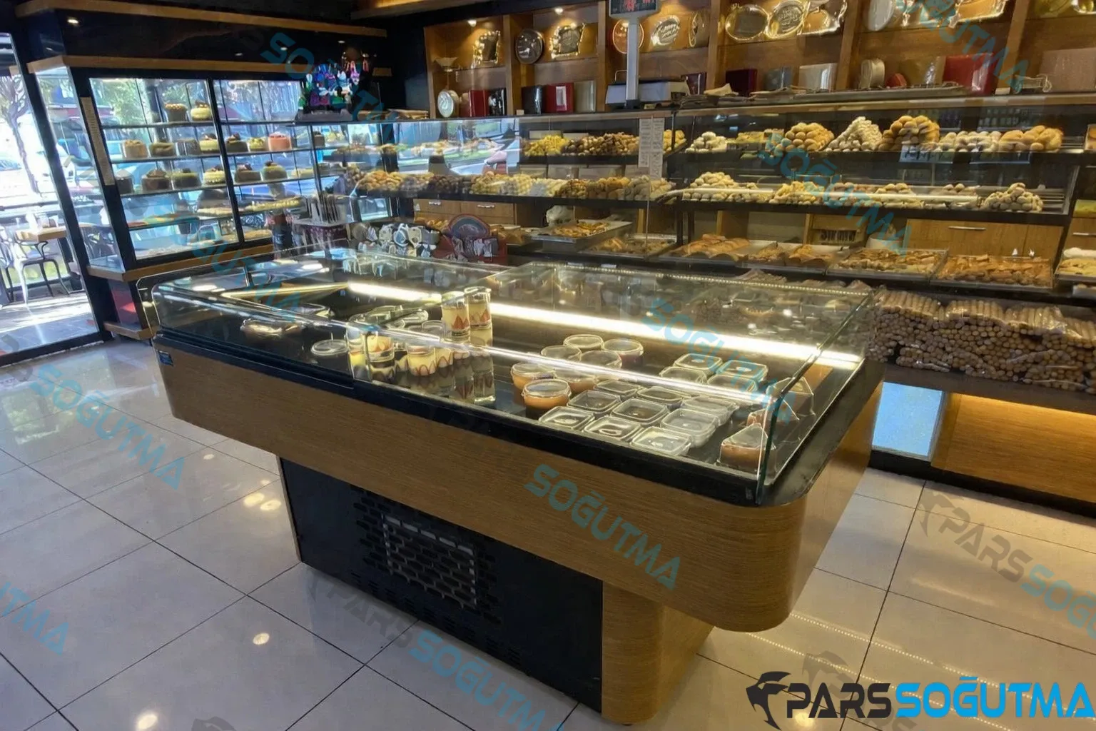 Pasta Dolabı ürün görseli 2 - Pars Soğutma